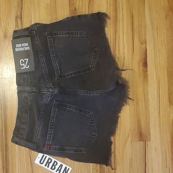 NWT Sz 25 Urban Outfitters shorts - Picture 2 of 4